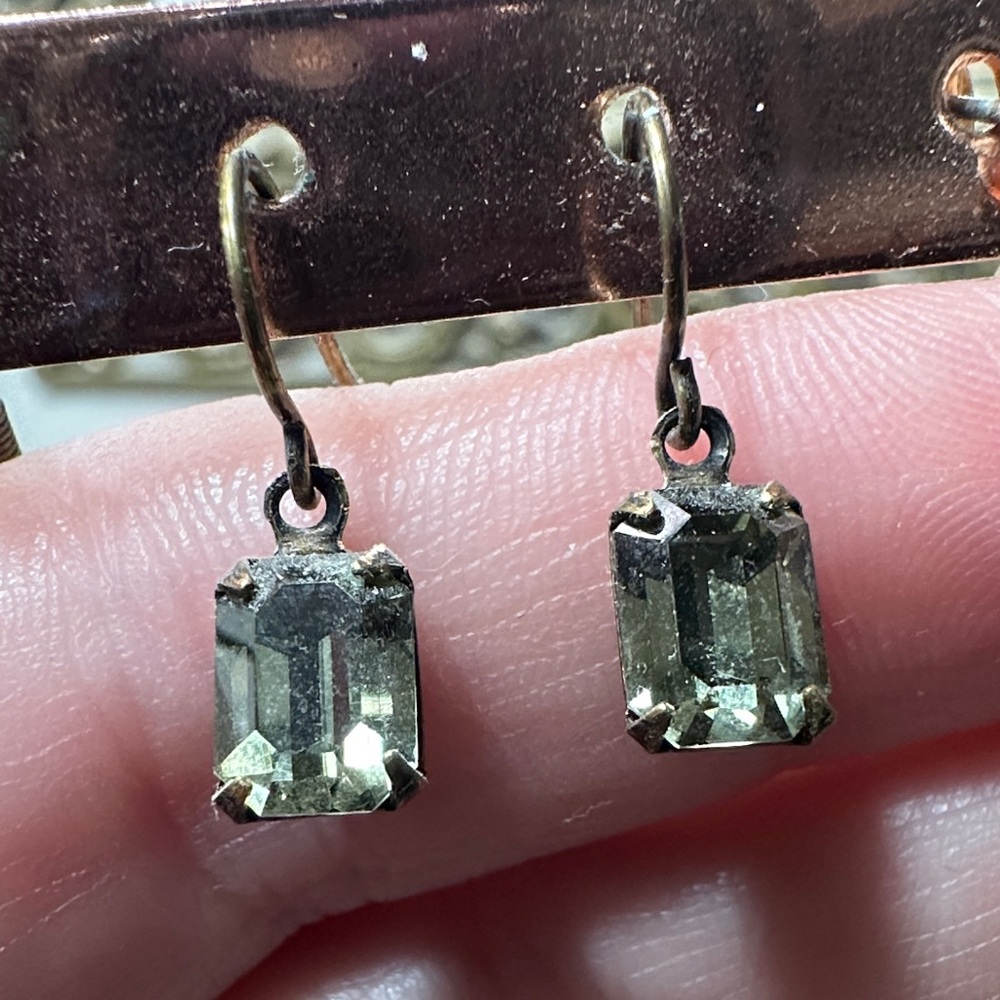 *FREE* Vintage-Style Green Crystal Drop Earrings - Women's Jewelry